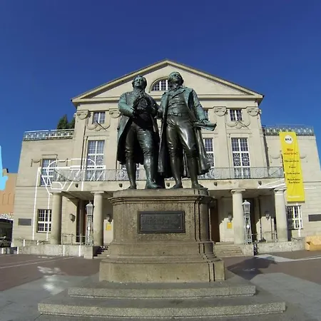 Cityappartement Am Theaterplatz Weimar  Buitenkant foto