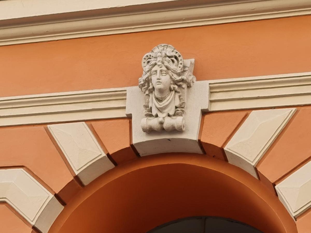 Cityappartement Am Theaterplatz Apartment
